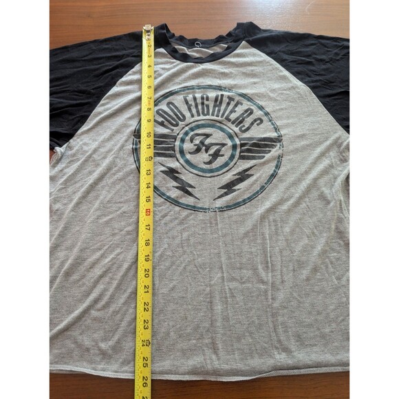 Foo Fighters Tour 3/4 Sleeve Shirt Baseball Tee Pre Owned No Size Tag - Picture 6 of 6